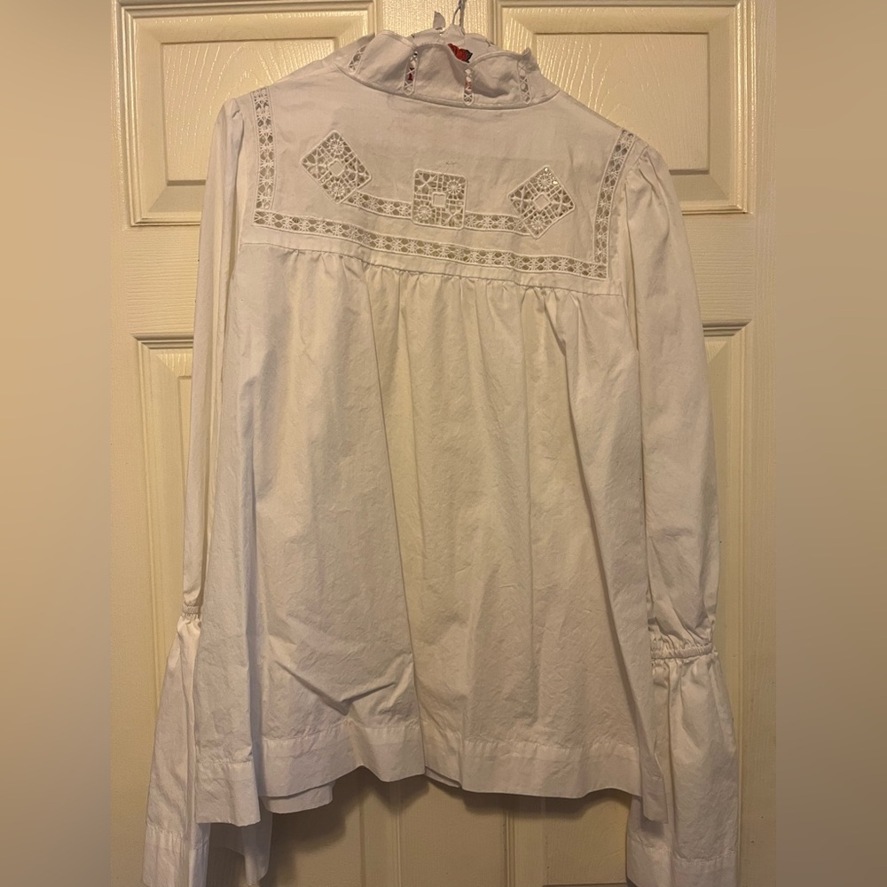 Free People White Lace Button-Shoulder Blouse size Large